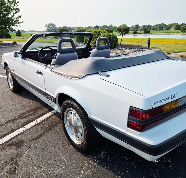 1985 Ford Mustang GT 3rd Gen - Image 28 of 31
