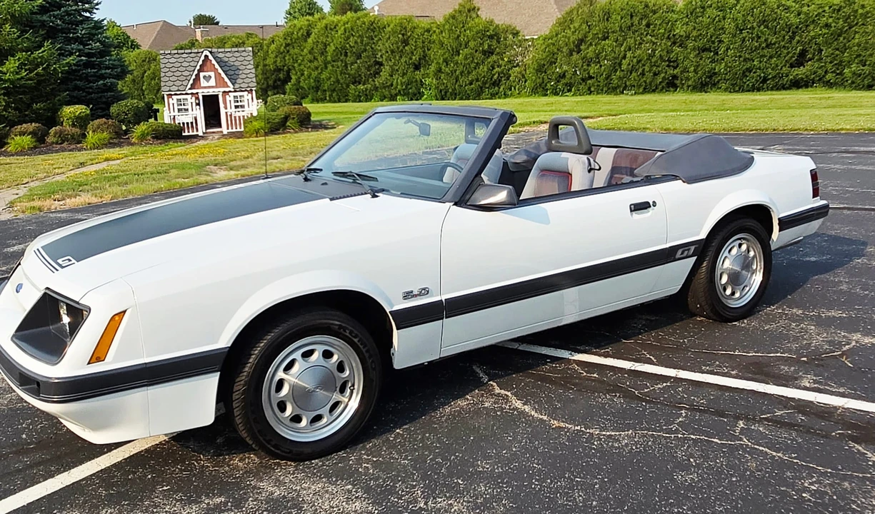 1985 Ford Mustang GT 3rd Gen - Image 25 of 31