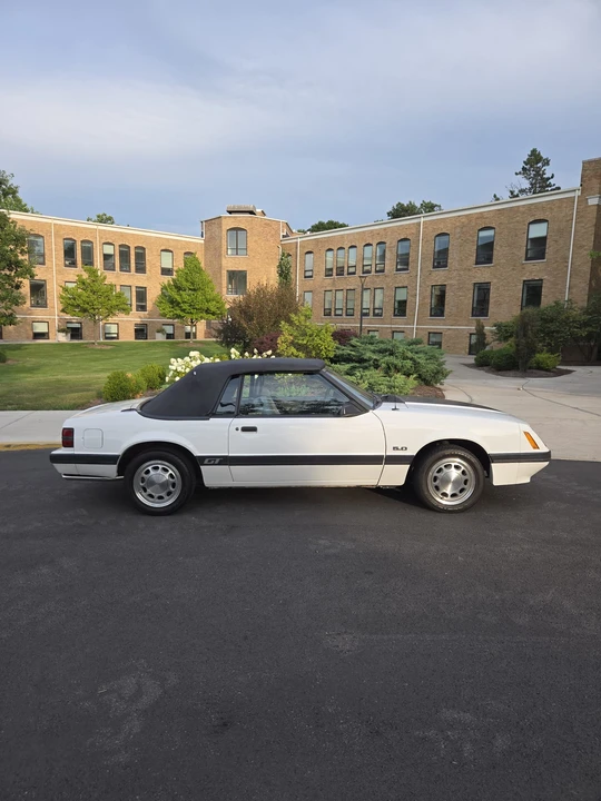 1985 Ford Mustang GT 3rd Gen - Image 16 of 31