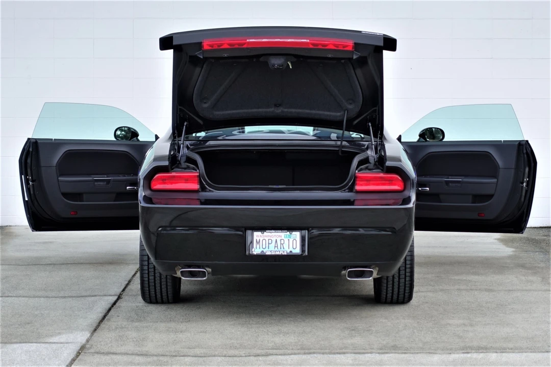 2010 Dodge Challenger 3rd Gen - Image 25 of 31