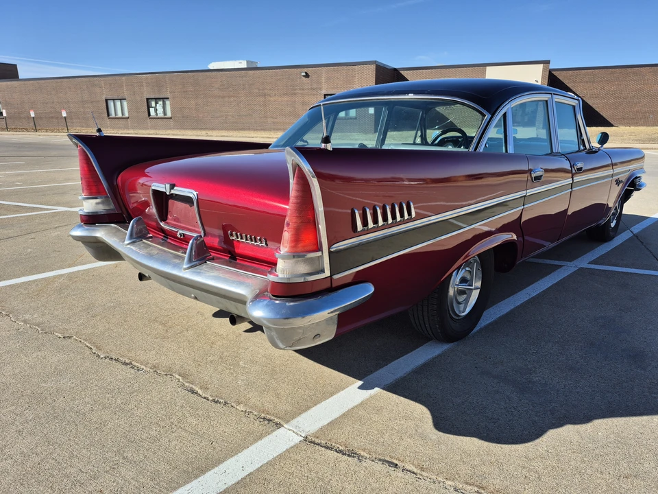 1957 Chrysler New Yorker - Image 5 of 31