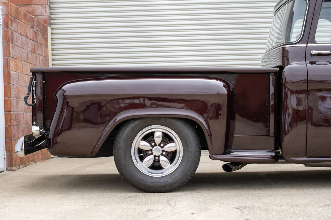 1959 Chevrolet Task Force - Image 23 of 31