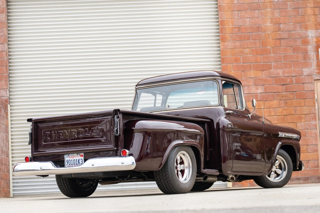 1959 Chevrolet Task Force - Image 6 of 31