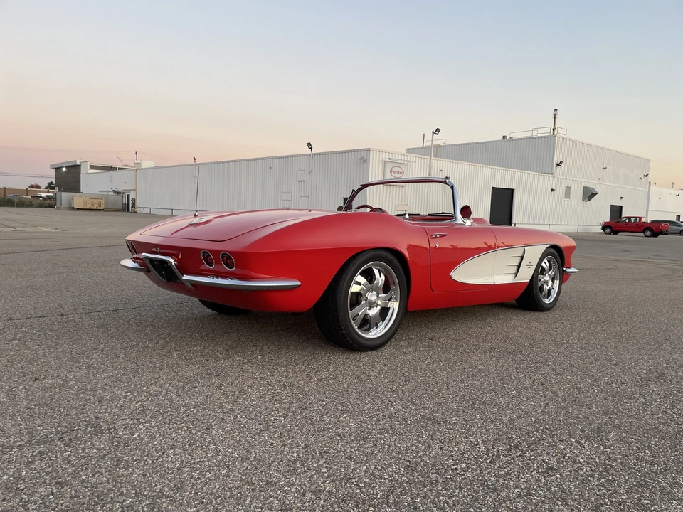 1961 Chevrolet Corvette C1 - Image 18 of 31