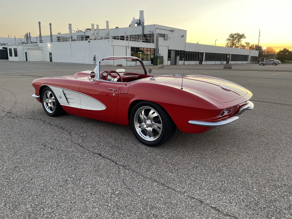 1961 Chevrolet Corvette C1 - Image 12 of 31