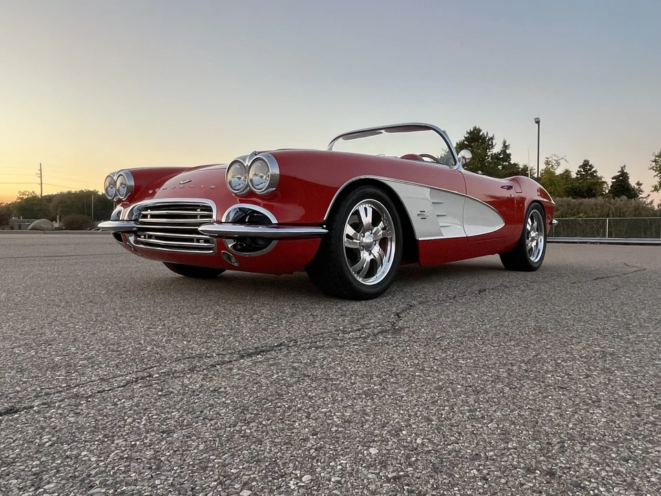 1961 Chevrolet Corvette C1 - Image 8 of 31