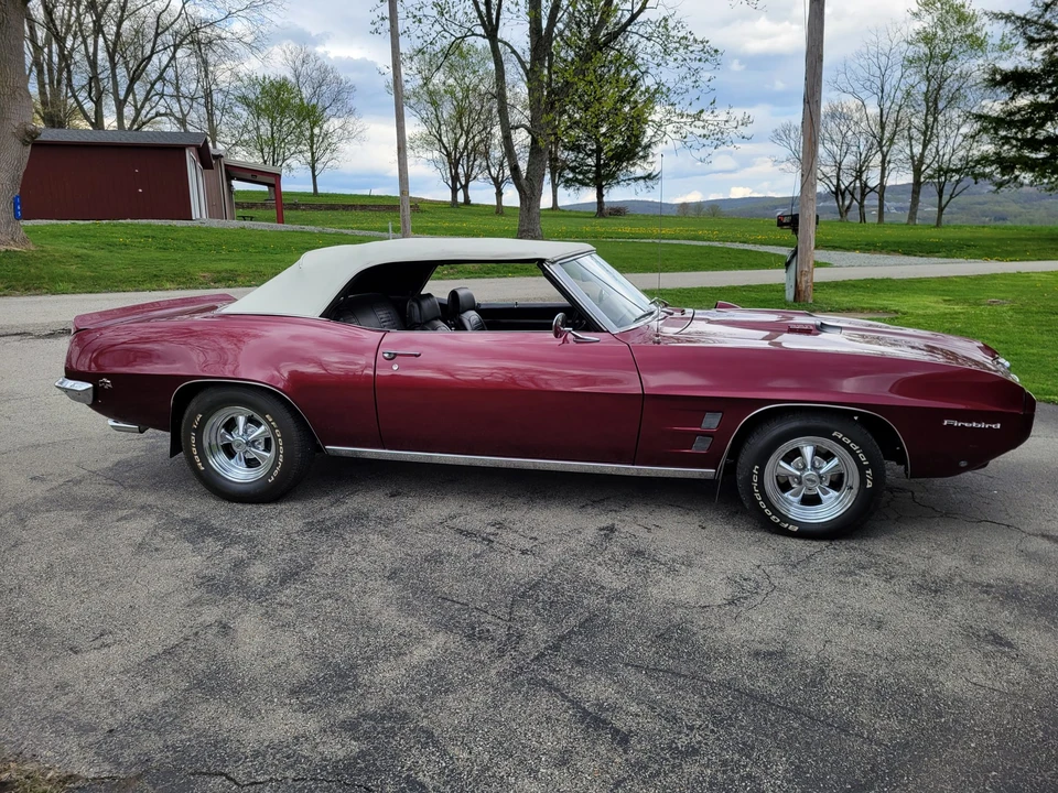 1969 Pontiac Firebird 1st Gen - Image 27 of 31