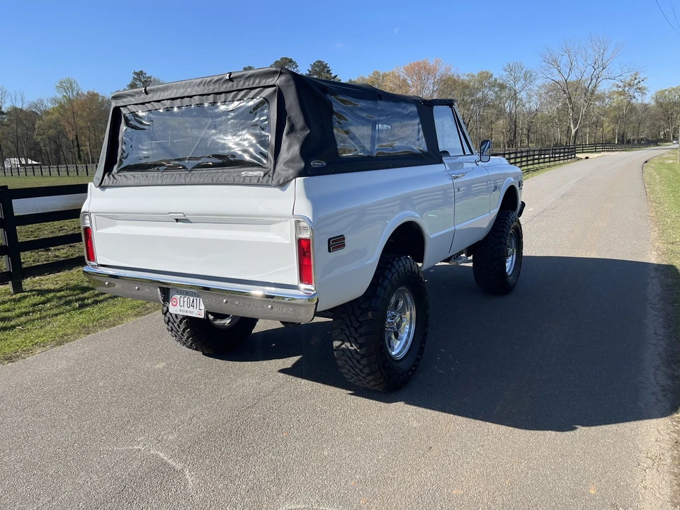 1971 GMC Jimmy 1st Gen - Image 14 of 31