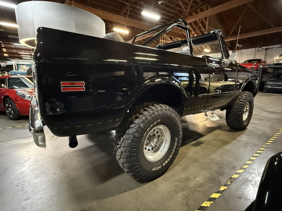 1972 GMC Jimmy 1st Gen - Image 17 of 31