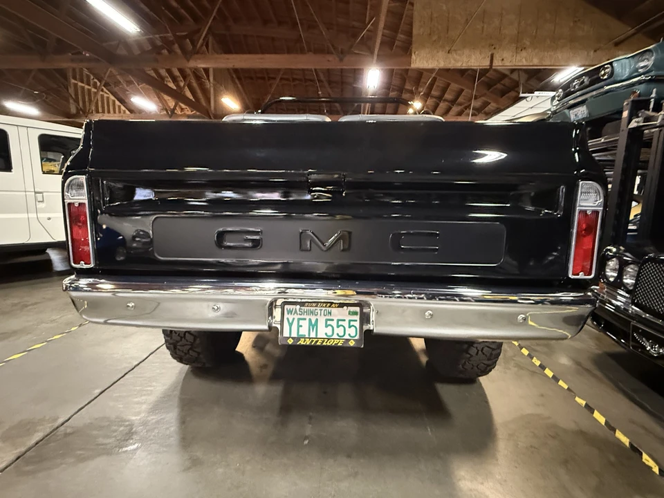1972 GMC Jimmy 1st Gen - Image 14 of 31