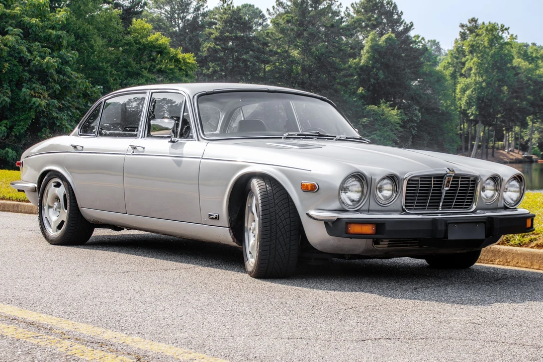 1976 Jaguar XJ Series 2 - Image 4 of 31