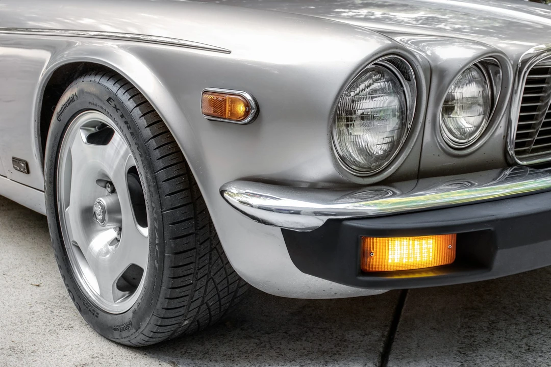 1976 Jaguar XJ Series 2 - Image 12 of 31