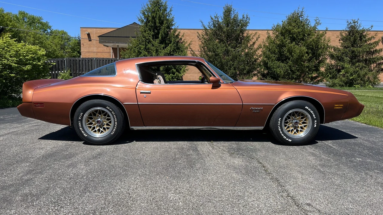 1980 Pontiac Firebird 2nd Gen - Image 22 of 31