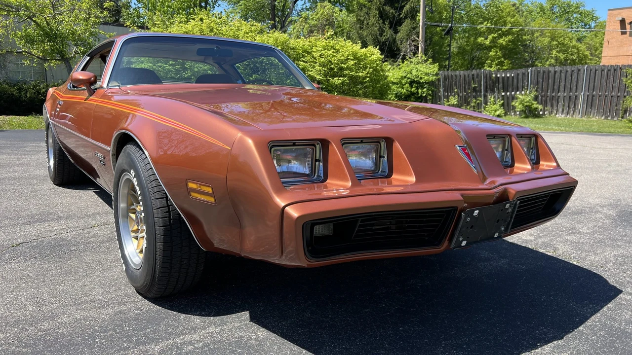 1980 Pontiac Firebird 2nd Gen - Image 26 of 31