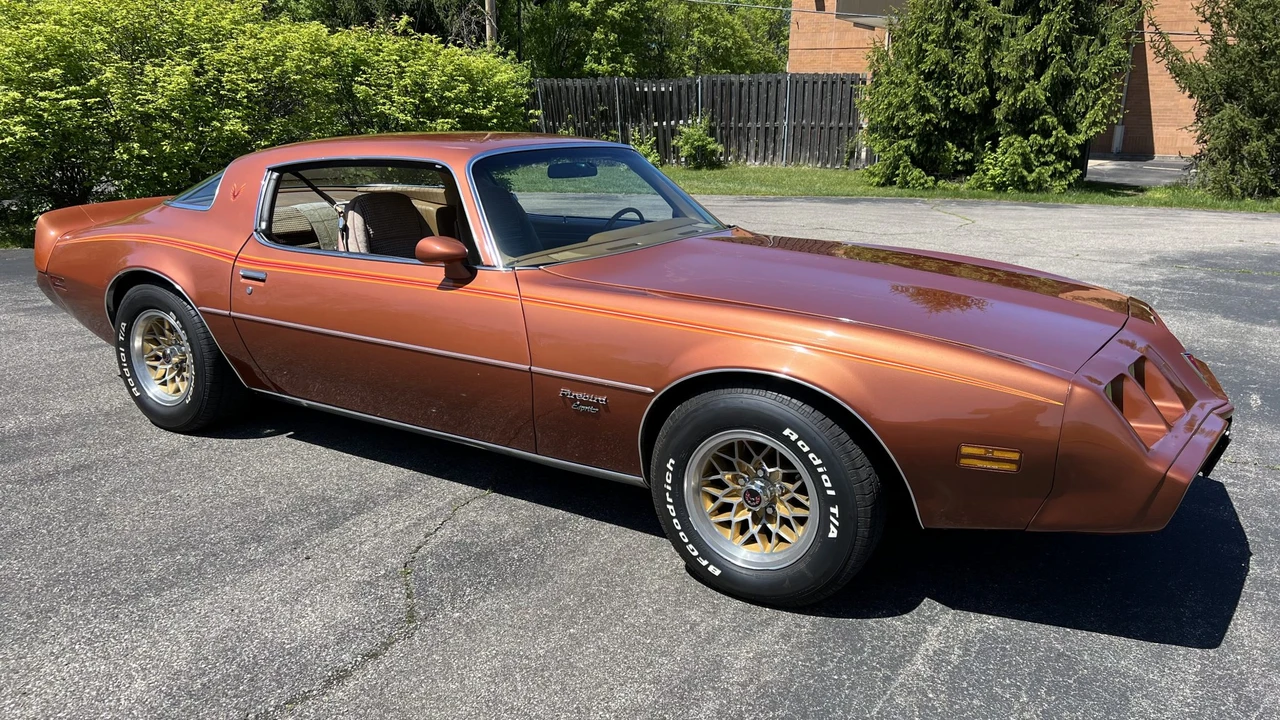 1980 Pontiac Firebird 2nd Gen - Image 24 of 31
