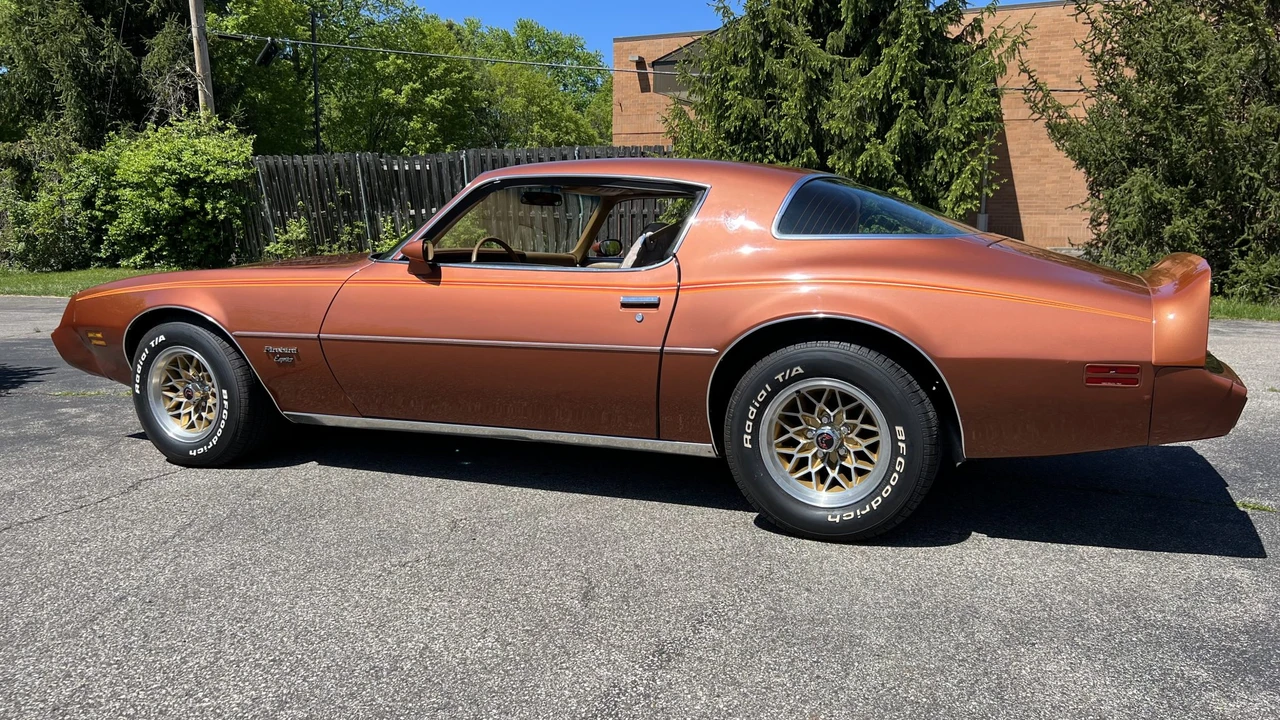 1980 Pontiac Firebird 2nd Gen - Image 9 of 31