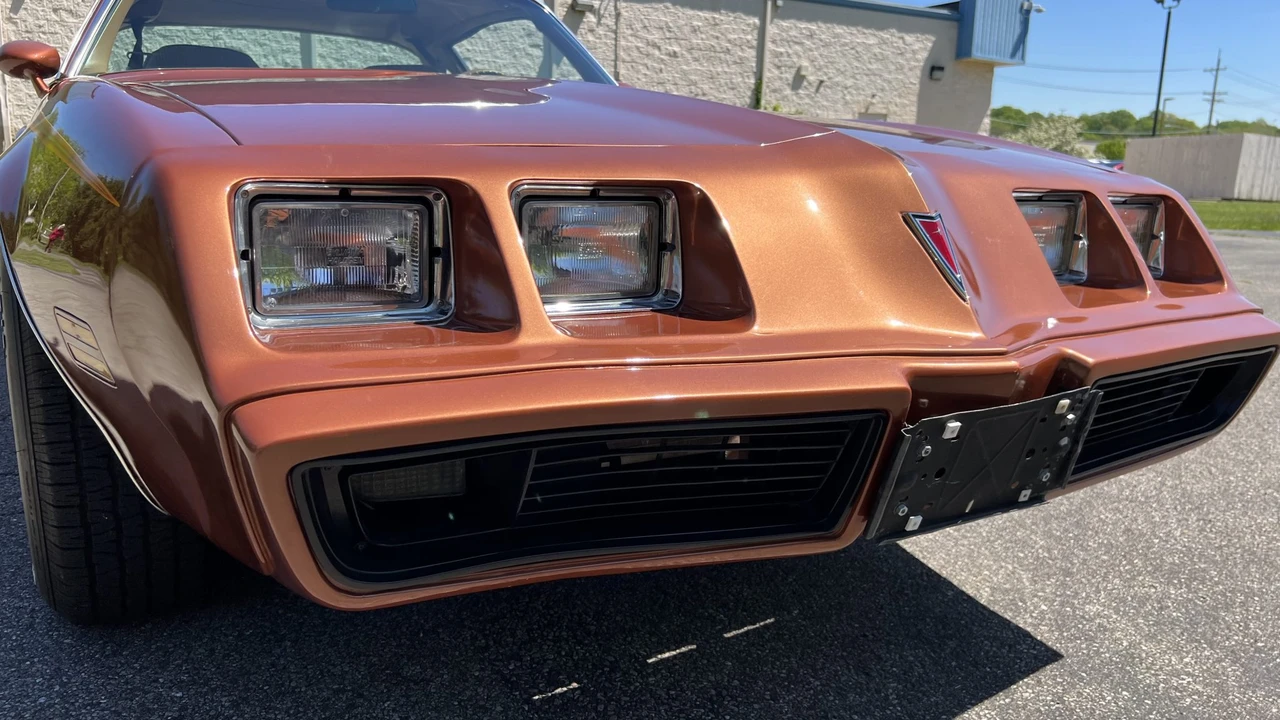 1980 Pontiac Firebird 2nd Gen - Image 27 of 31