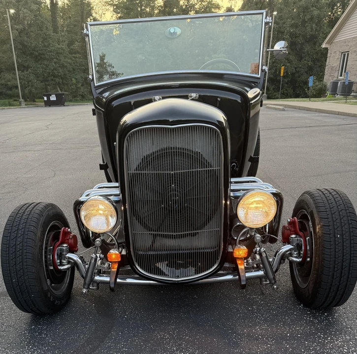 Ford Hot Rod - Image 15 of 31