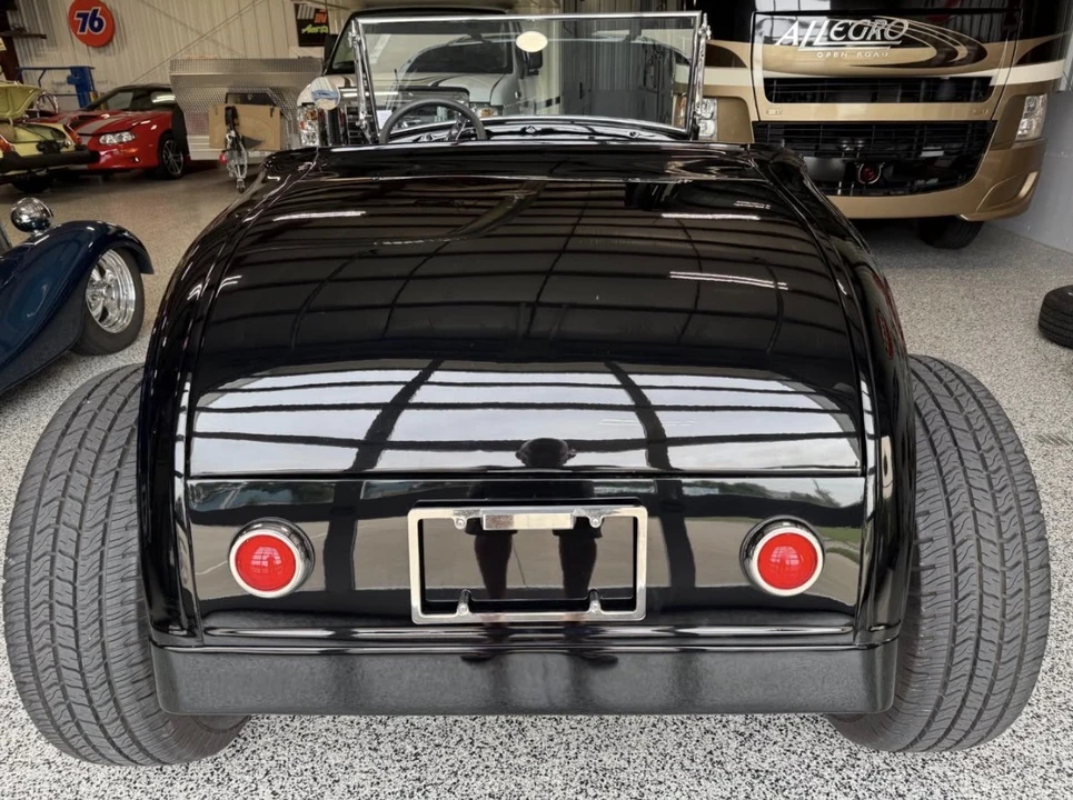 Ford Hot Rod - Image 20 of 31