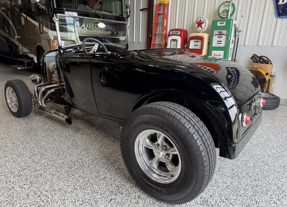 Ford Hot Rod - Image 19 of 31