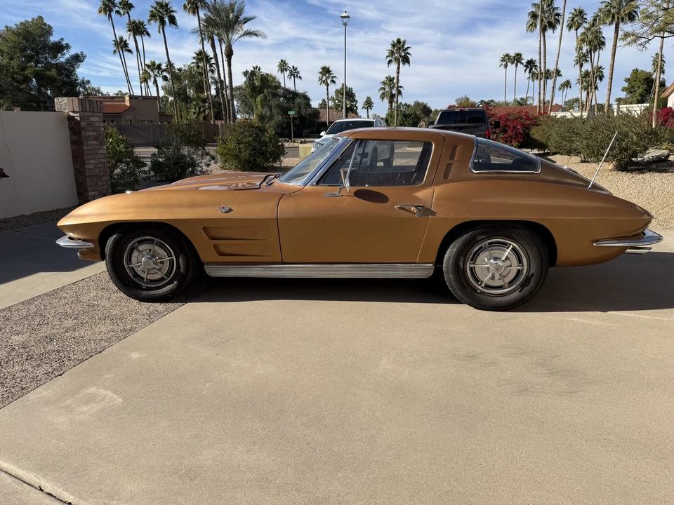 1963 Chevrolet Corvette C2 - Image 11 of 31