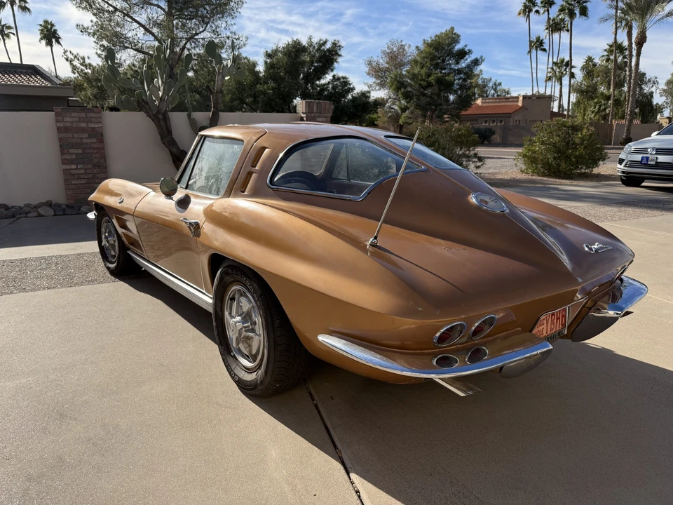 1963 Chevrolet Corvette C2 - Image 10 of 31