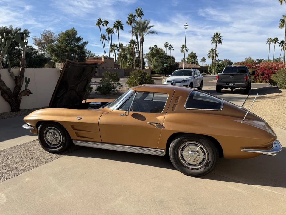 1963 Chevrolet Corvette C2 - Image 12 of 31