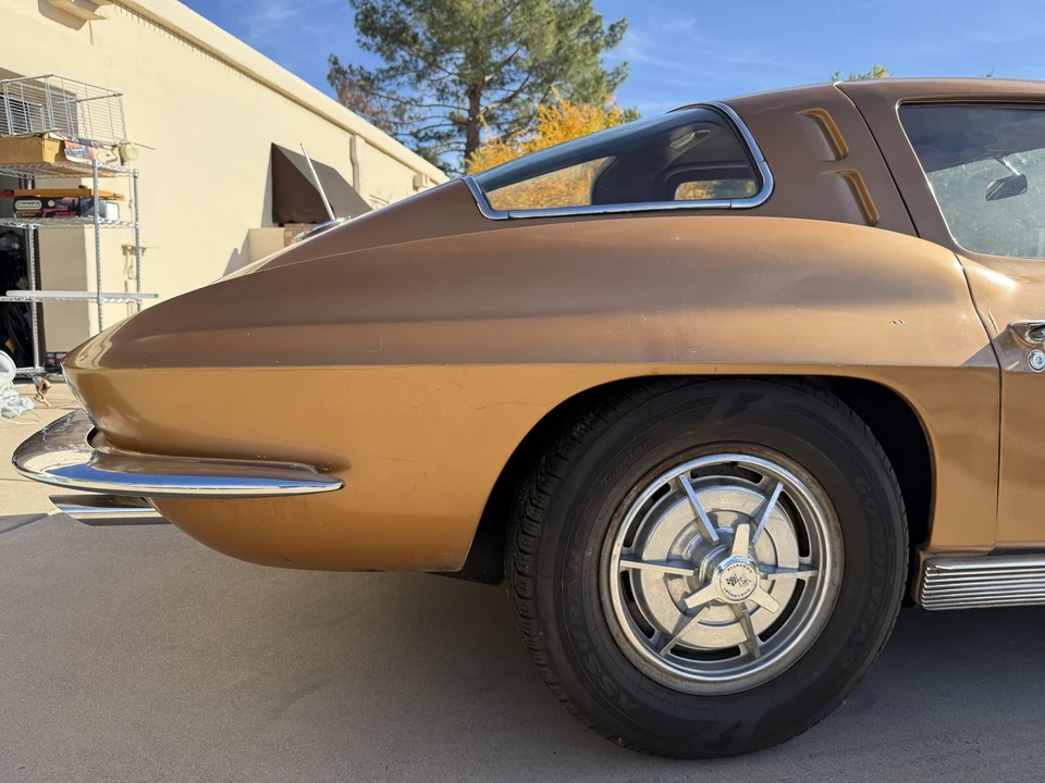 1963 Chevrolet Corvette C2 - Image 19 of 31