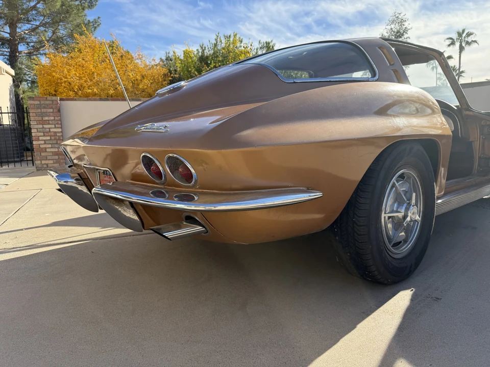 1963 Chevrolet Corvette C2 - Image 18 of 31