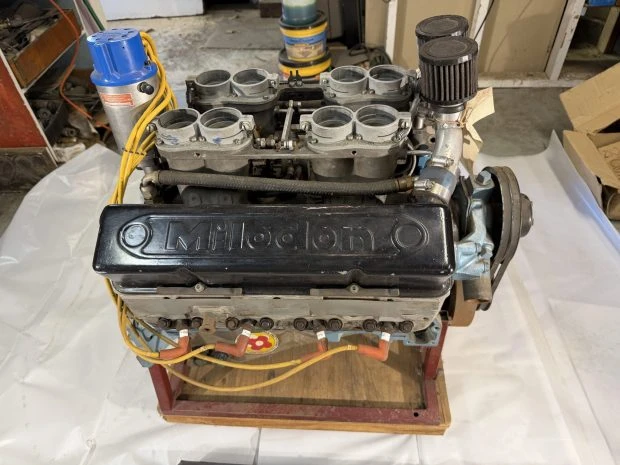 Parts & Memorabilia Engines - Image 2 of 5