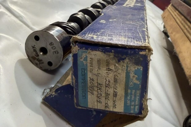 Parts & Memorabilia Engines - Image 4 of 5