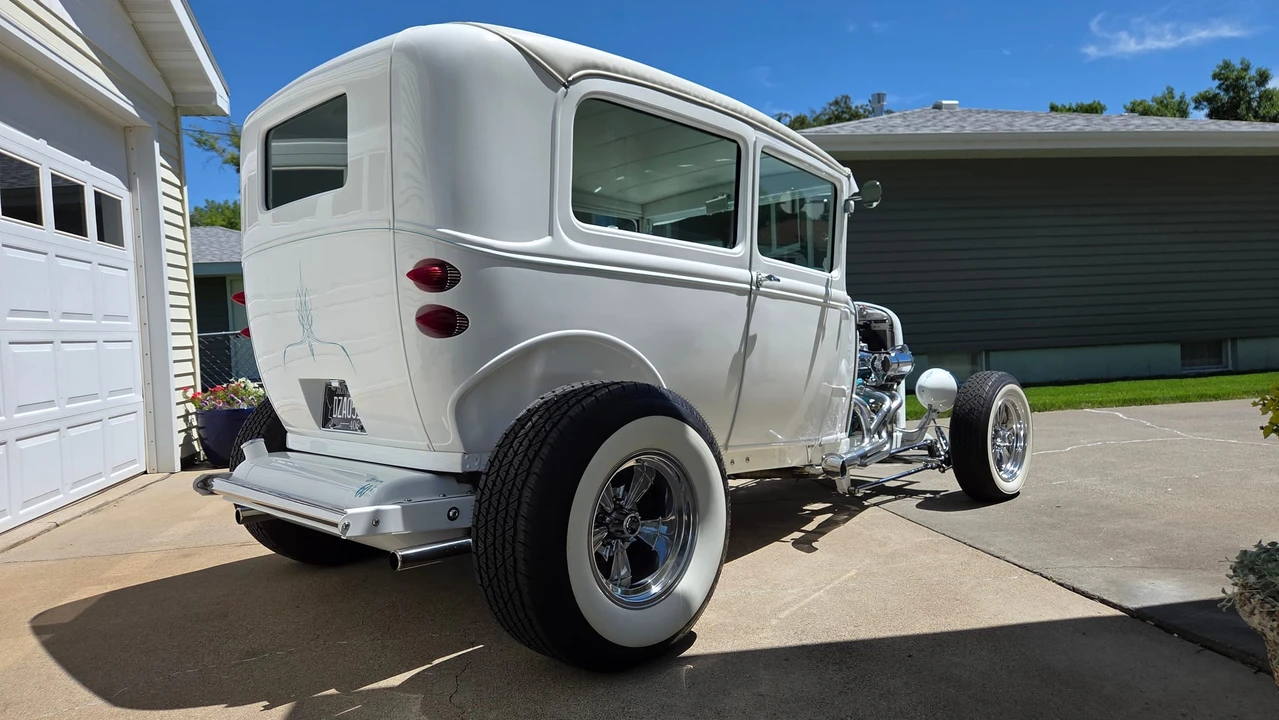 Ford Hot Rod - Image 4 of 31