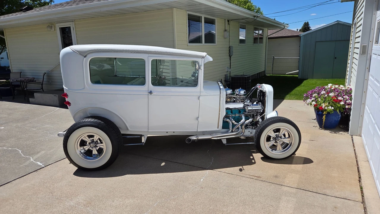 Ford Hot Rod - Image 6 of 31