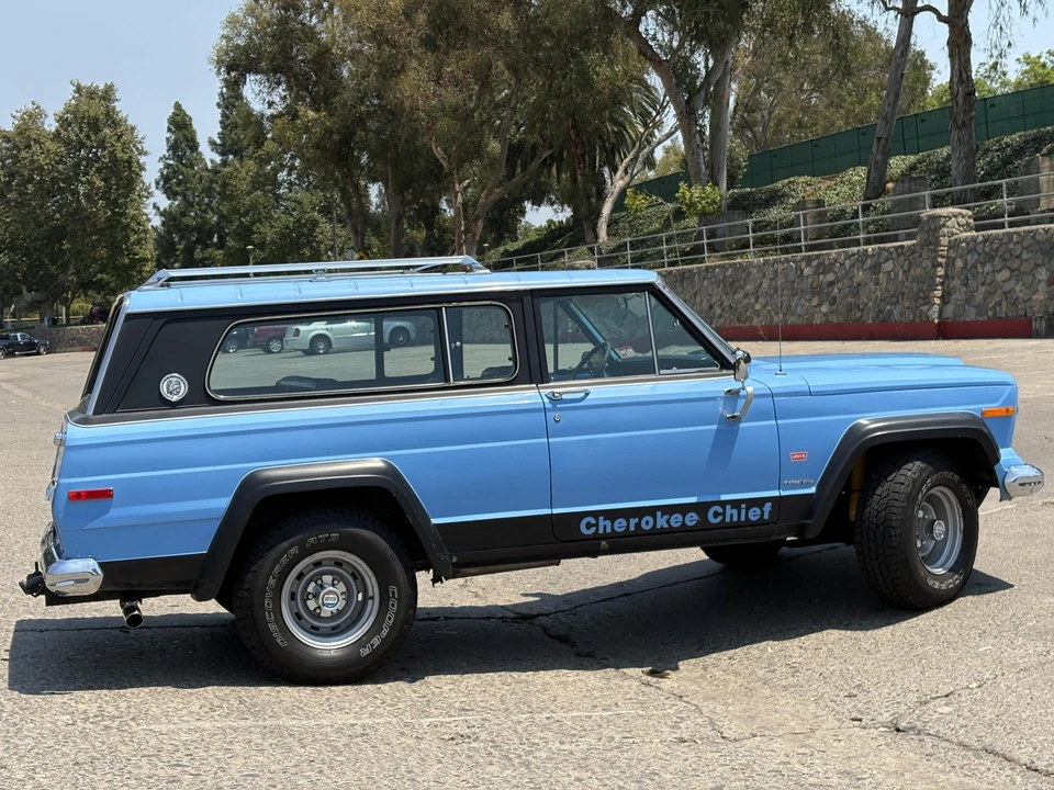 1975 Jeep SJ Cherokee - Image 11 of 31