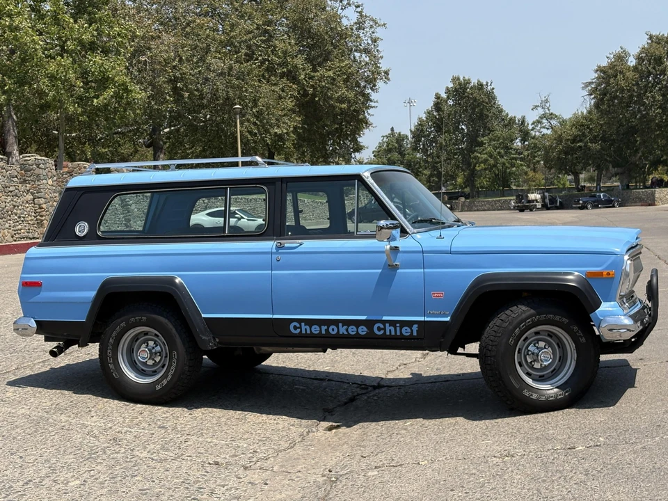 1975 Jeep SJ Cherokee - Image 9 of 31