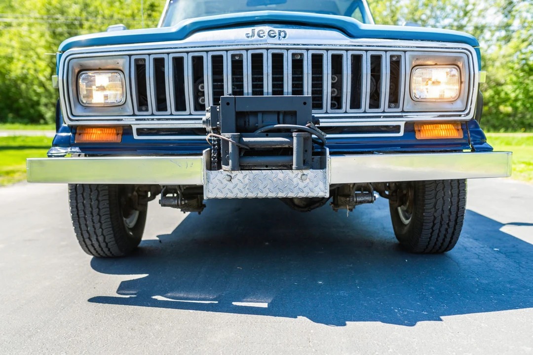 1981 Jeep SJ Gladiator - Image 12 of 31
