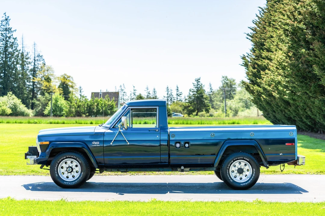 1981 Jeep SJ Gladiator - Image 11 of 31