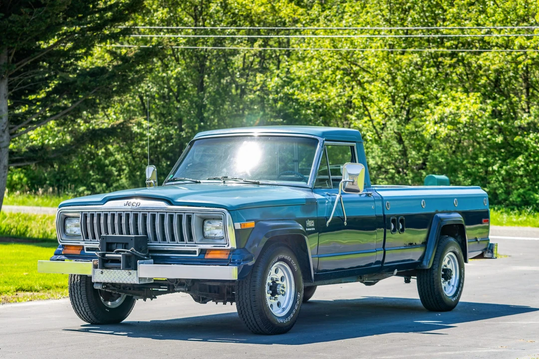 1981 Jeep SJ Gladiator - Image 2 of 31