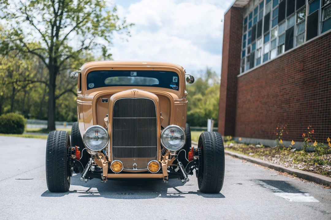 Ford Hot Rod - Image 23 of 31