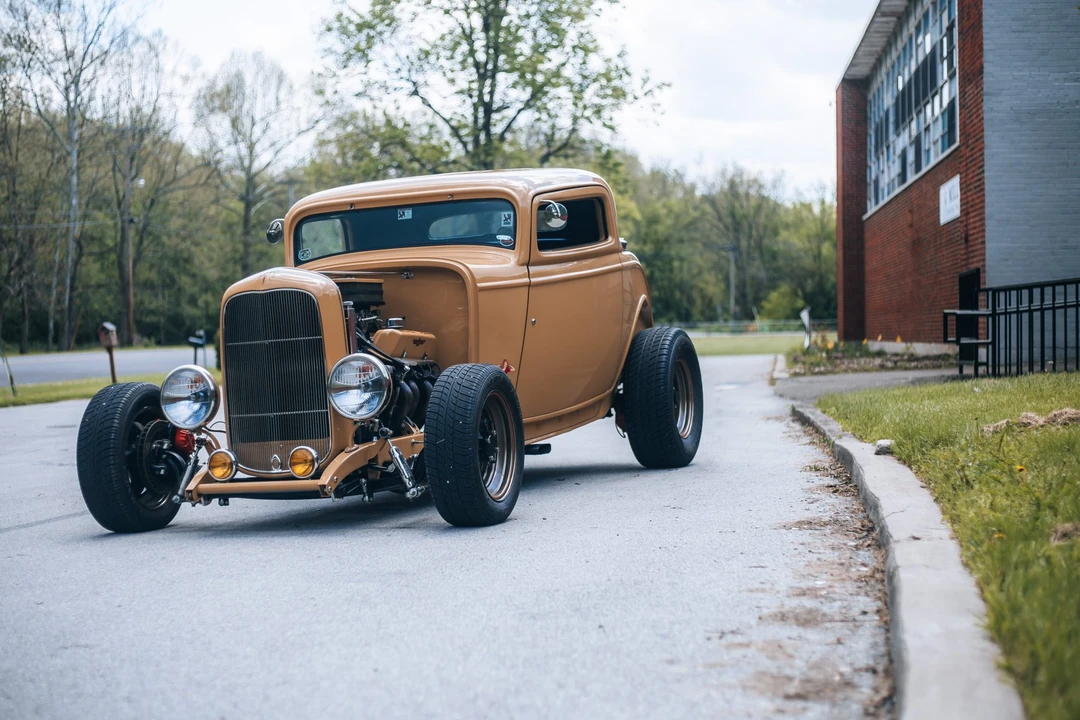 Ford Hot Rod - Image 24 of 31
