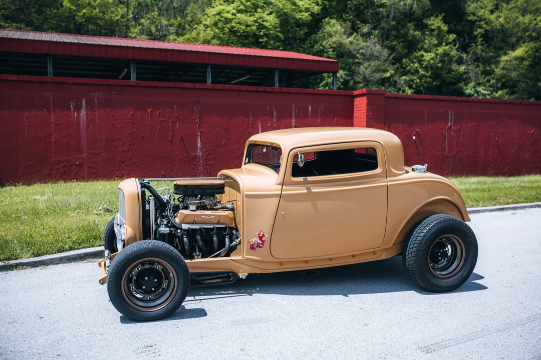 Ford Hot Rod - Image 11 of 31