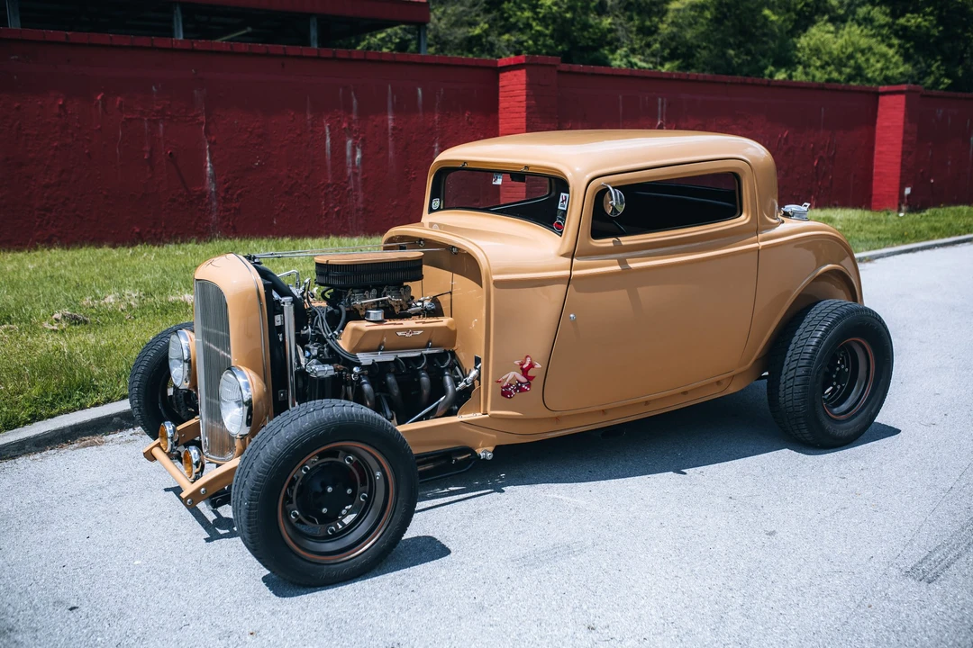 Ford Hot Rod - Image 9 of 31