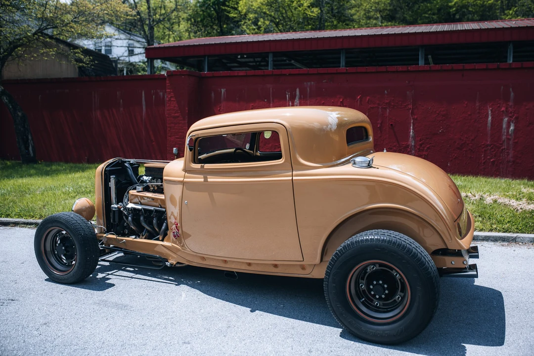 Ford Hot Rod - Image 13 of 31