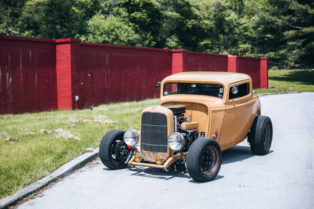 Ford Hot Rod - Image 7 of 31