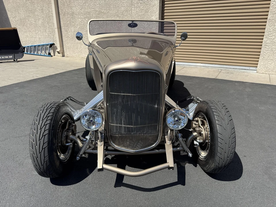 Ford Model 18 & 40 - Image 6 of 31