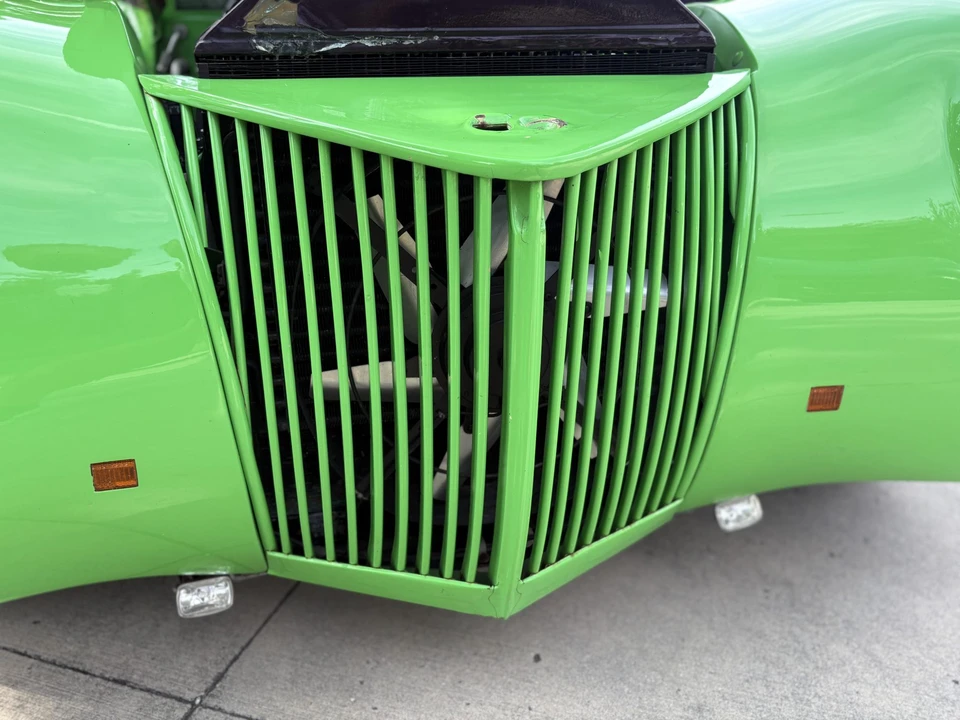 Ford Hot Rod - Image 18 of 31
