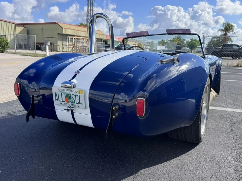 Shelby Cobra Replica - Image 4 of 31