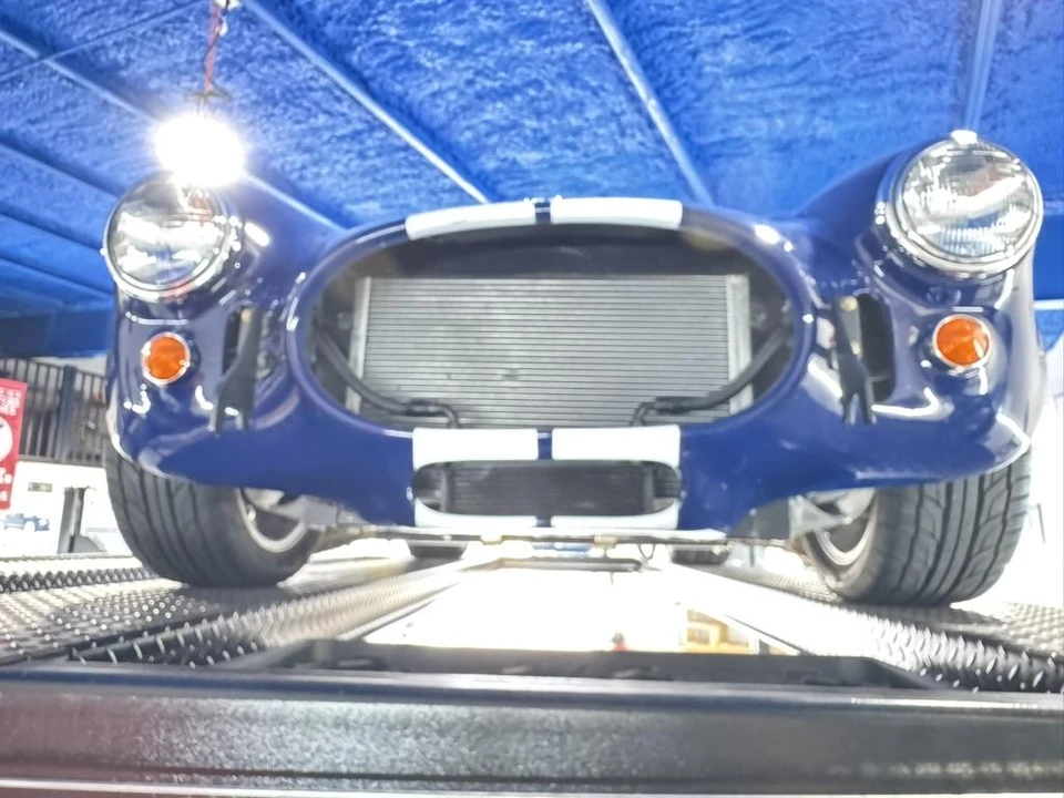 Shelby Cobra Replica - Image 14 of 31