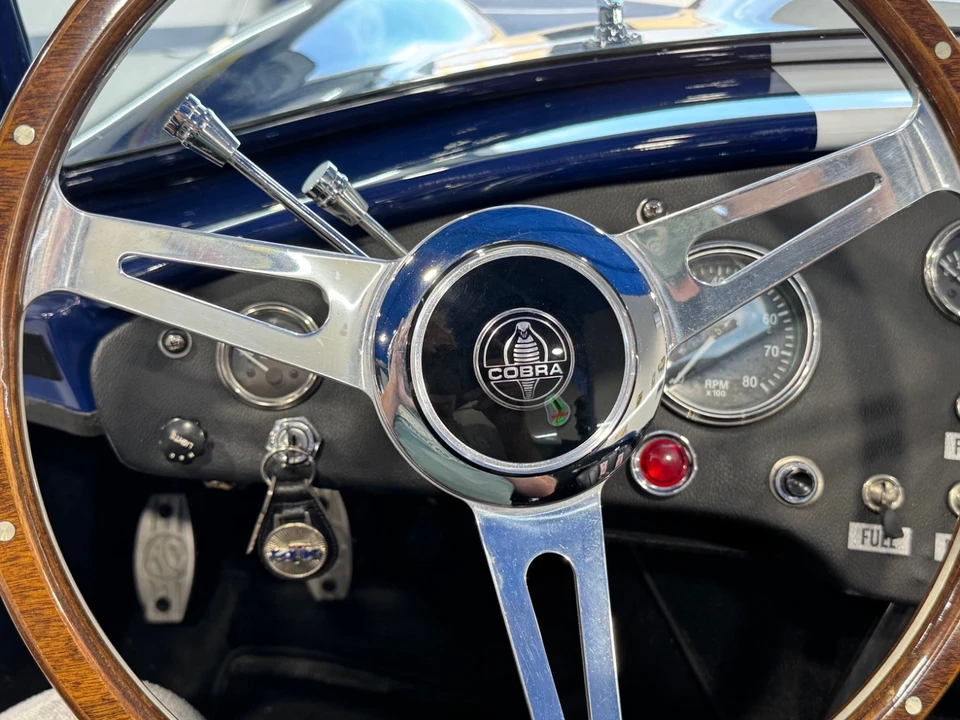 Shelby Cobra Replica - Image 29 of 31