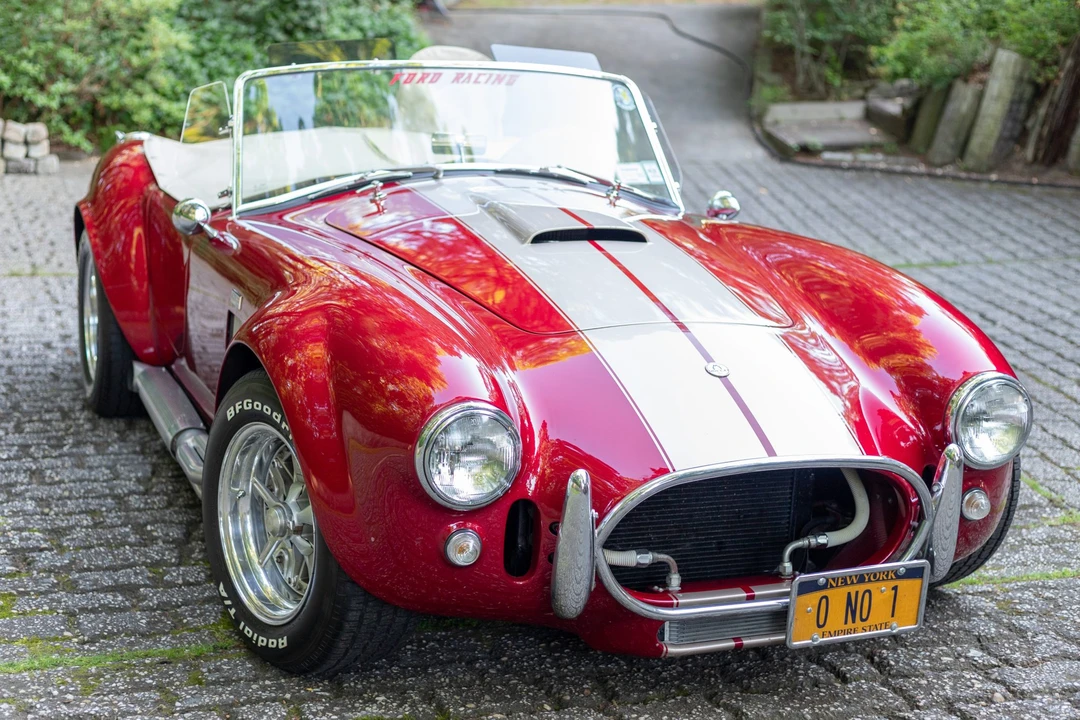 Shelby Cobra Replica - Image 3 of 31